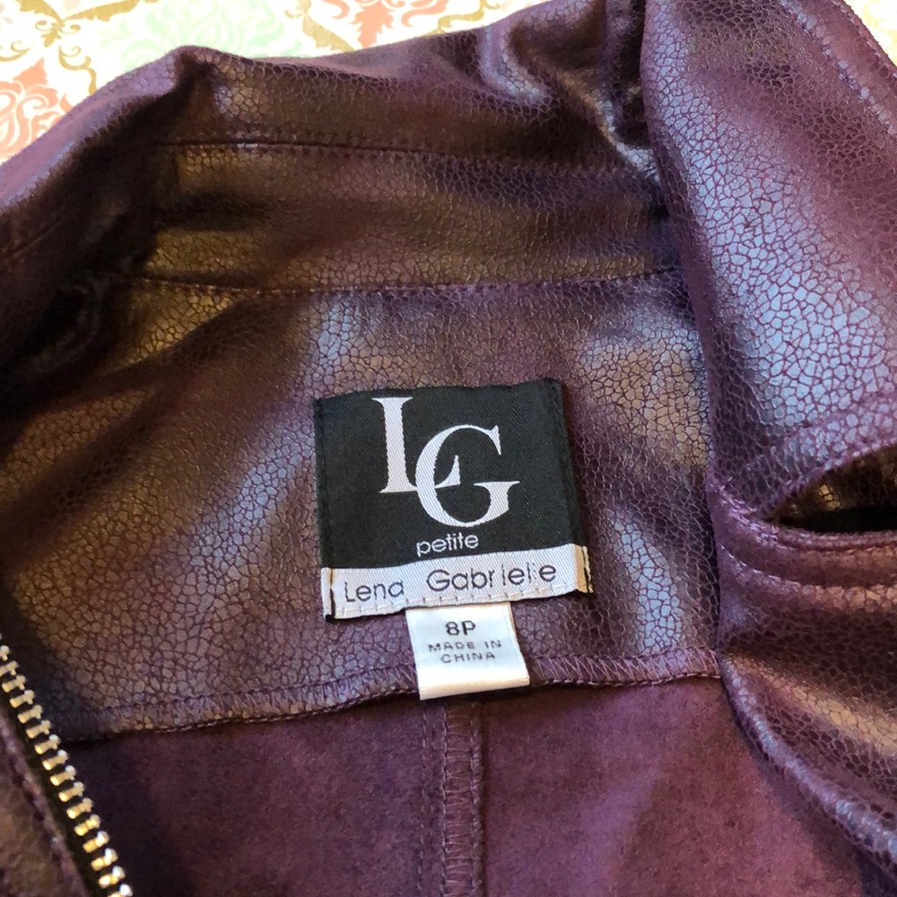 🧥 Fabulous Faux Leather Jacket 🧥 - Picture 6 of 7